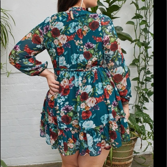 Boho Plus Size Floral Print Long Sleeves Belted Dress - Picture 3 of 7